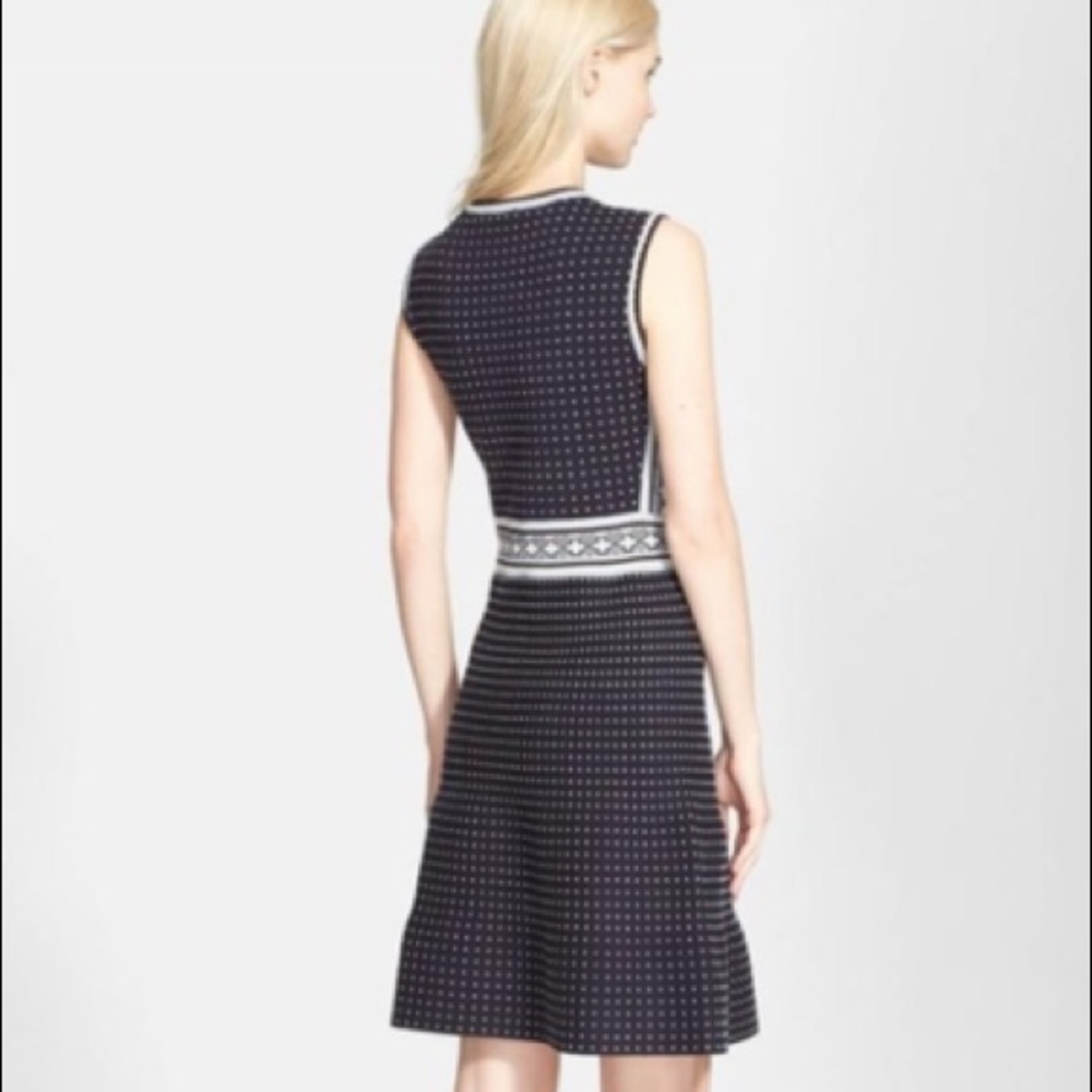 Tory Burch NWT Navy Mini Geo knit dress Sz SM new - Picture 5 of 16